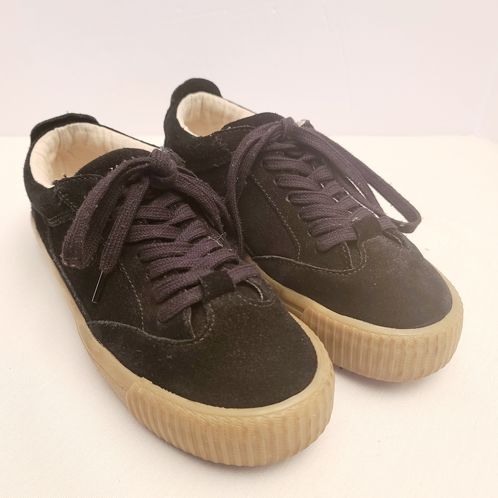 Zara Girls black suede like new condition